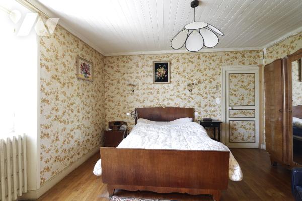 A VENDRE - VITRAC - Maison de 141 m² sur parcelle de 99770 m²