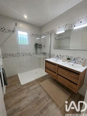 Maison à vendre 7 pièces 173 m² Les Granges-Gontardes