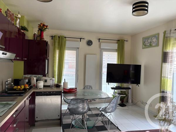 Appartement F4 à vendre  4 pièces - 72,75 m2 L HAY LES ROSES - 94