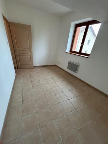 Appartement T3 650€ REF. : LA2430