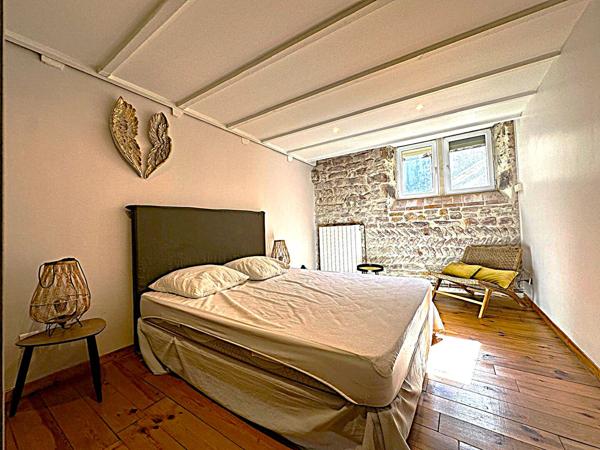 Maison 6 pièces 215 m2