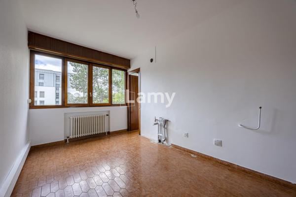 Appartement t5 + cave