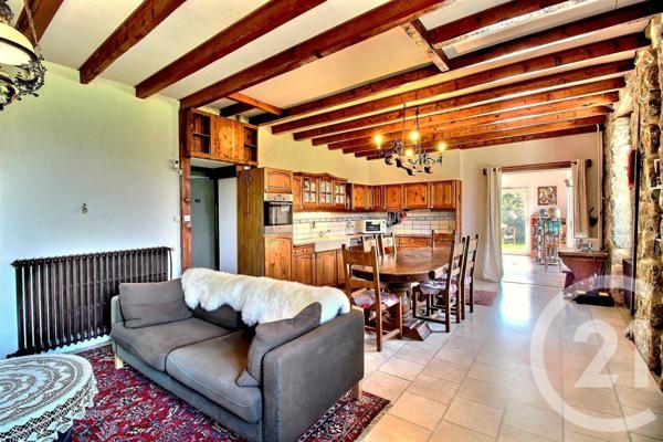 Maison à vendre  6 pièces - 133,67 m2 ETREMBIERES - 74
