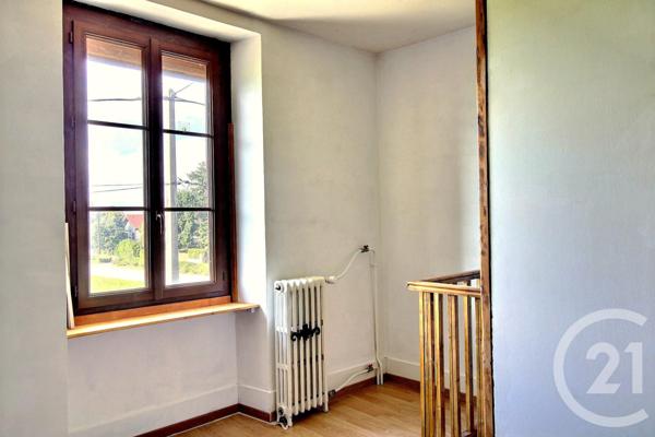 Maison à vendre  6 pièces - 133,67 m2 ETREMBIERES - 74