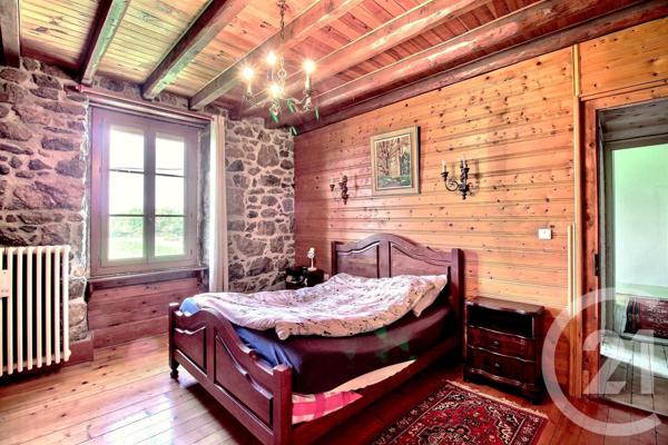 Maison à vendre  6 pièces - 133,67 m2 ETREMBIERES - 74