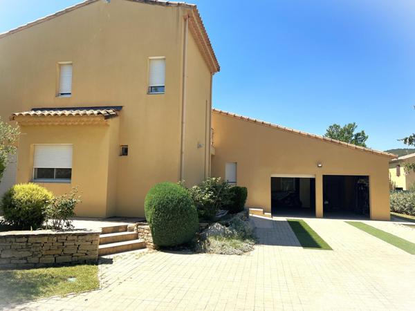 Cadenet, Villa 7 piéces 6 chambres sur 2000m²