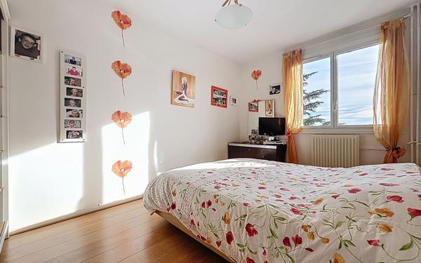 Appartement à vendre    4 pièces • 91,46 m2 Cournon-d'Auvergne