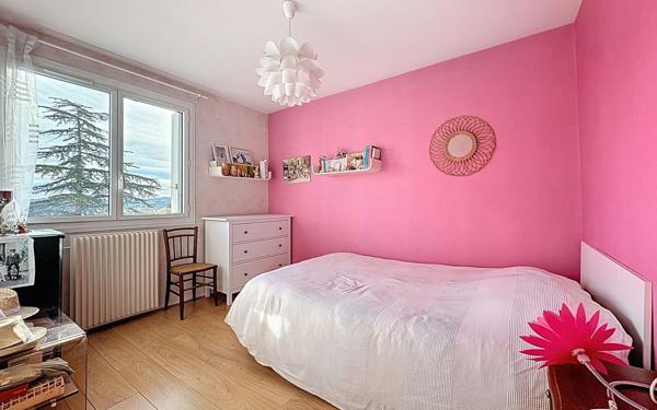 Appartement à vendre    4 pièces • 91,46 m2 Cournon-d'Auvergne