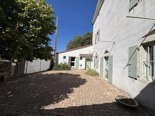 Maison à vendre à Saint-Symphorien-sous-Chomérac (07210)