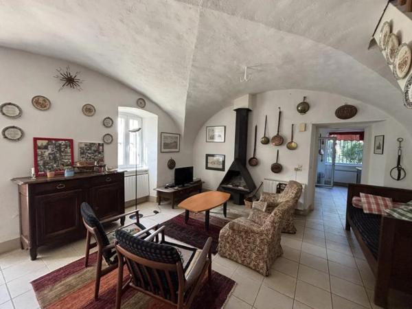 Maison à vendre à Saint-Symphorien-sous-Chomérac (07210)
