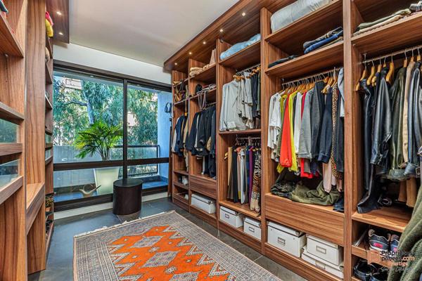 Marseille 13008 - Appartement Villa Triplex T4/5 d'exception avec jardin, terrasse, piscine, en bordure du Parc Borely 1.495.000