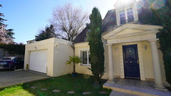 Maison à vendre 9 pièces MONTMORENCY (95)