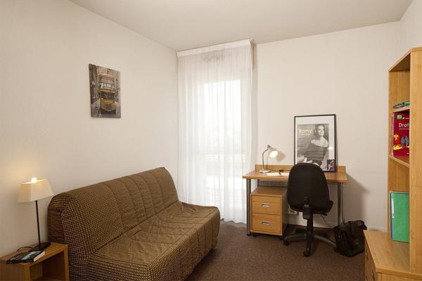 INVESTISSEMENT LOCATIF – Vitry-sur-Seine – Résidence Étudiante Les Estudines Pierre Sémard – 5.37 de rentabilité