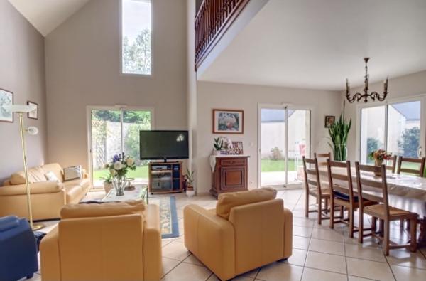 Maison lumineuse 4 chambres 220m² - SAINT-MALO