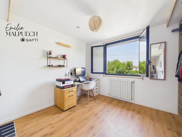 Maison familiale 4 chambres avec jardin et grand garage