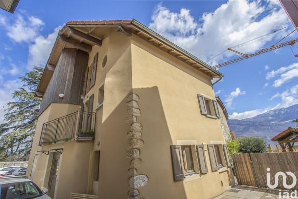 Maison 4 pièces de 130 m² à Veurey-Voroize (38113)