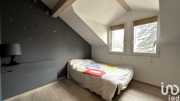 Maison 4 pièces de 130 m² à Veurey-Voroize (38113)