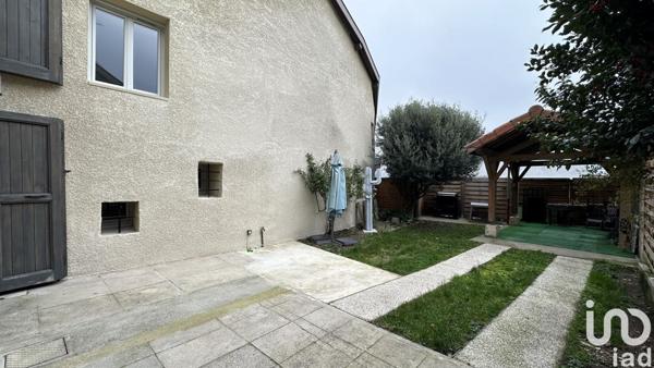 Maison 4 pièces de 130 m² à Veurey-Voroize (38113)