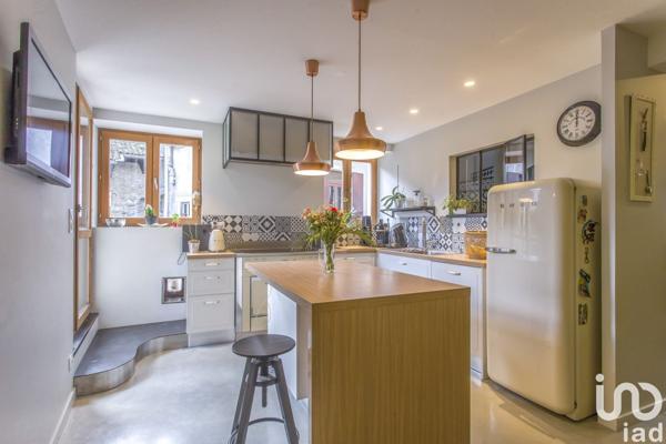 Maison 4 pièces de 130 m² à Veurey-Voroize (38113)