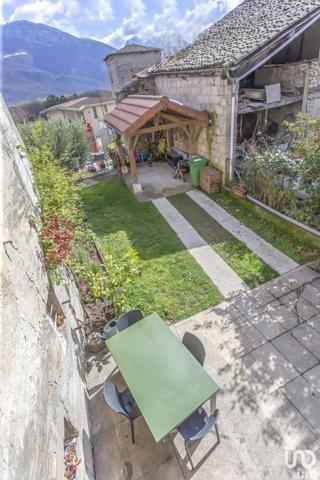 Maison 4 pièces de 130 m² à Veurey-Voroize (38113)