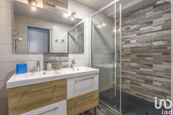 Maison 4 pièces de 130 m² à Veurey-Voroize (38113)