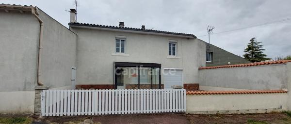 Maison à vendre 5 pièces AUZAY (85200)