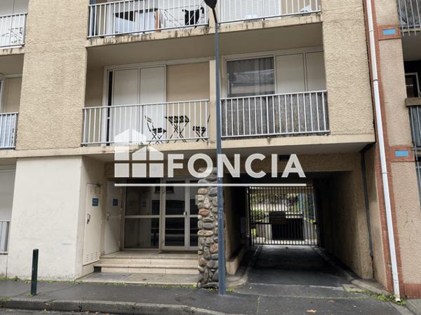 Location Parking 10 m² - 27 RUE SAINT THOMAS D'AQUIN Toulouse 31000
