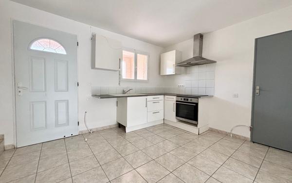 Maison à vendre    5 pièces •  Poussan