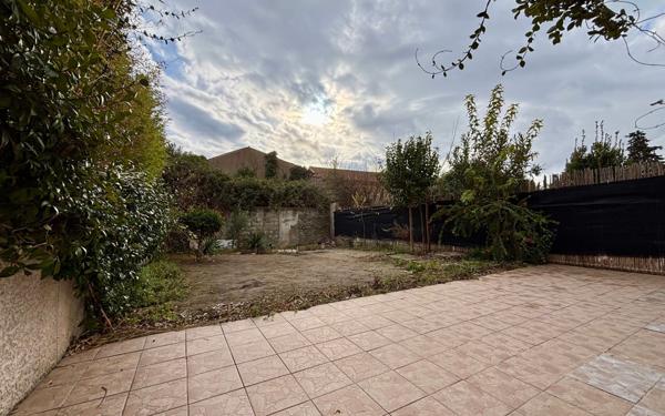 Maison à vendre    5 pièces •  Poussan