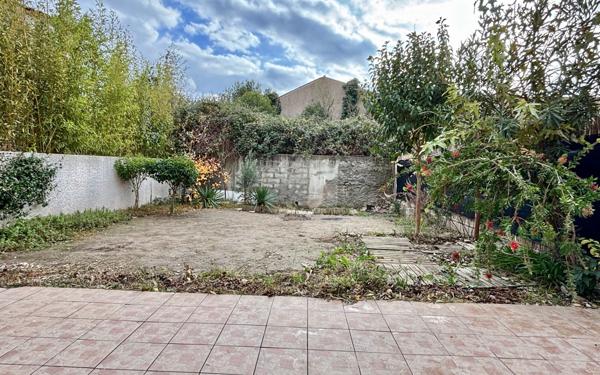 Maison à vendre    5 pièces •  Poussan