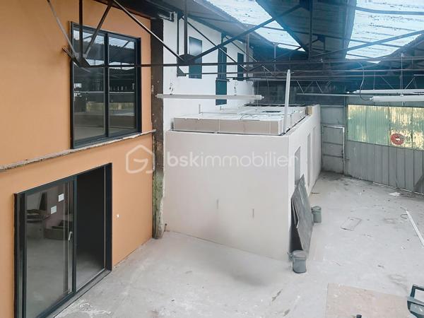 Local d'activités de 308 m²