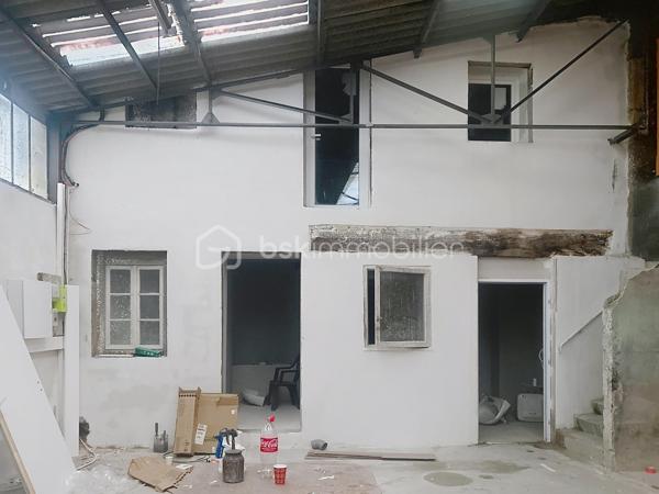 Local d'activités de 308 m²