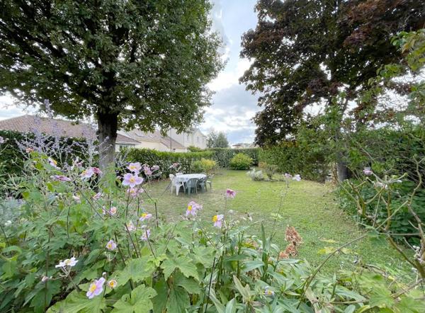 Saclay (91400) Maison individuelle avec du charme - Vie de plain pied possible - Val d'Albian - Espace de vie de 56m2 - 5 ch