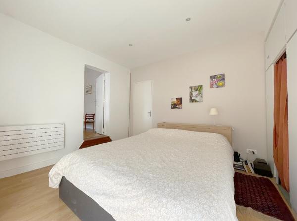 Saclay (91400) Maison individuelle avec du charme - Vie de plain pied possible - Val d'Albian - Espace de vie de 56m2 - 5 ch