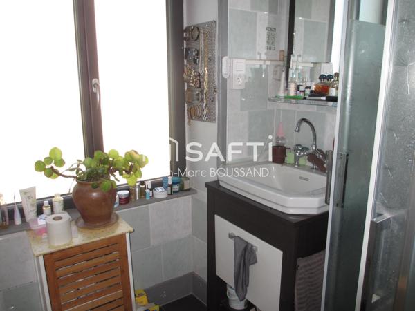 CHAUFFAILLES, Maison 4 pièces 82M² avec piscine