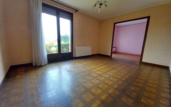 Maison à vendre    5 pièces •  Blanzy