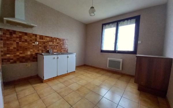 Maison à vendre    5 pièces •  Blanzy