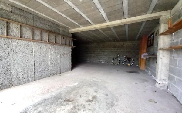 Maison à vendre    5 pièces •  Blanzy