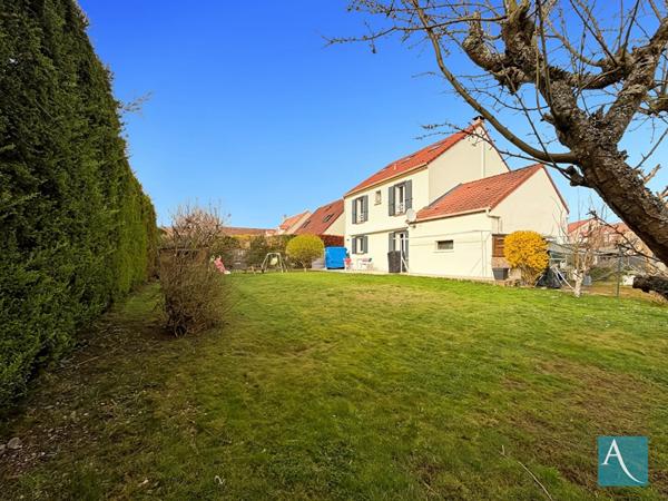 Maison familiale 7 chambres 150.2 m² au sol - Jardin 556 m², garage - Breuillet 91650