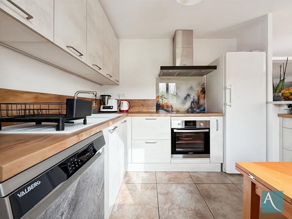 Maison familiale 7 chambres 150.2 m² au sol - Jardin 556 m², garage - Breuillet 91650