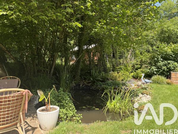 Maison à vendre 7 pièces 228 m² Saint-Sernin-du-Plain