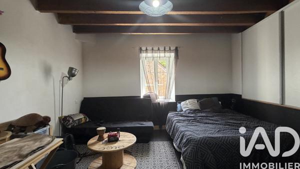 Maison à vendre 7 pièces 228 m² Saint-Sernin-du-Plain