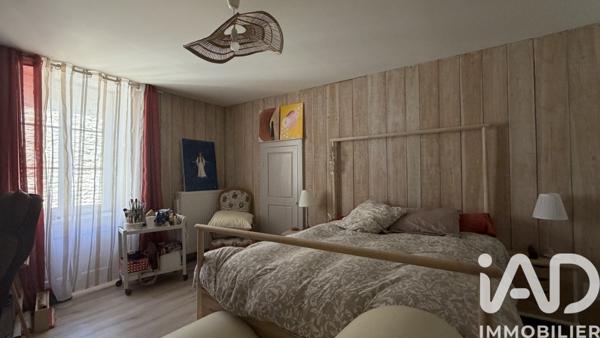 Maison à vendre 7 pièces 228 m² Saint-Sernin-du-Plain