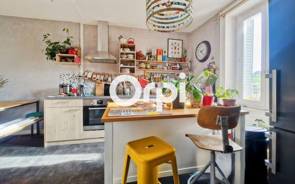 Appartement à vendre    4 pièces • 87,78 m2 Saint-Martin-en-Haut