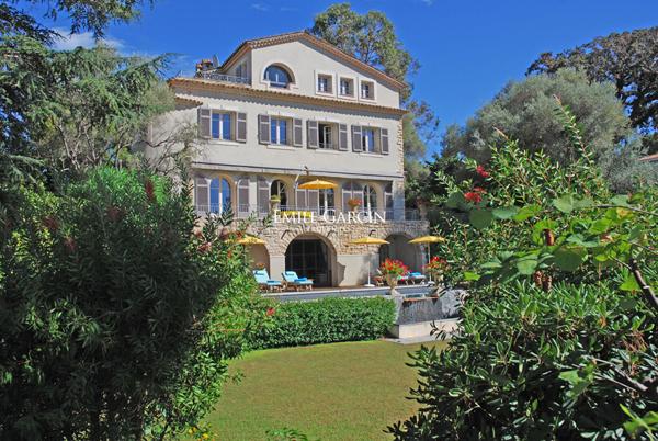 Cap d'Antibes - Superbe maison de Maître vue Mer, plages à pied en 5 minutes