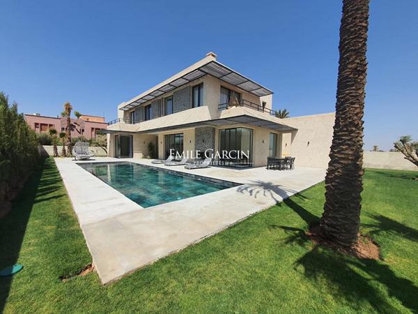 À vendre villa dans une résidence privée à Marrakech