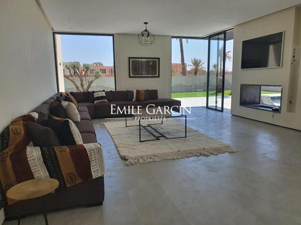 À vendre villa dans une résidence privée à Marrakech