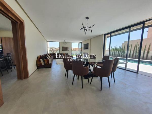 À vendre villa dans une résidence privée à Marrakech