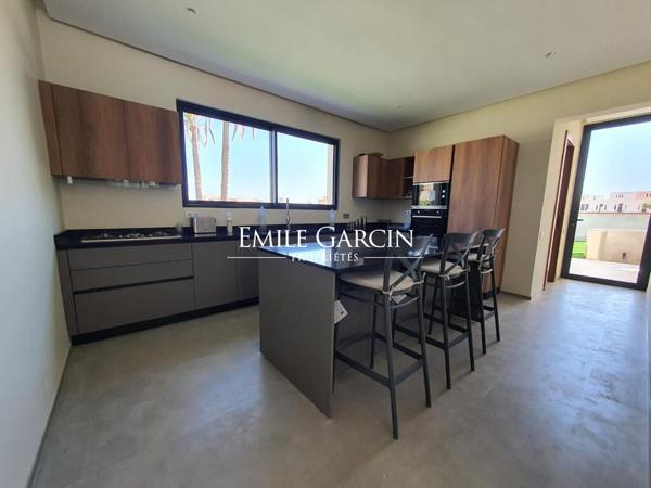 À vendre villa dans une résidence privée à Marrakech