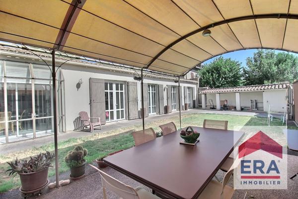 Maison Orange 4 pièce(s) 143 m2 - 296m² de terrain